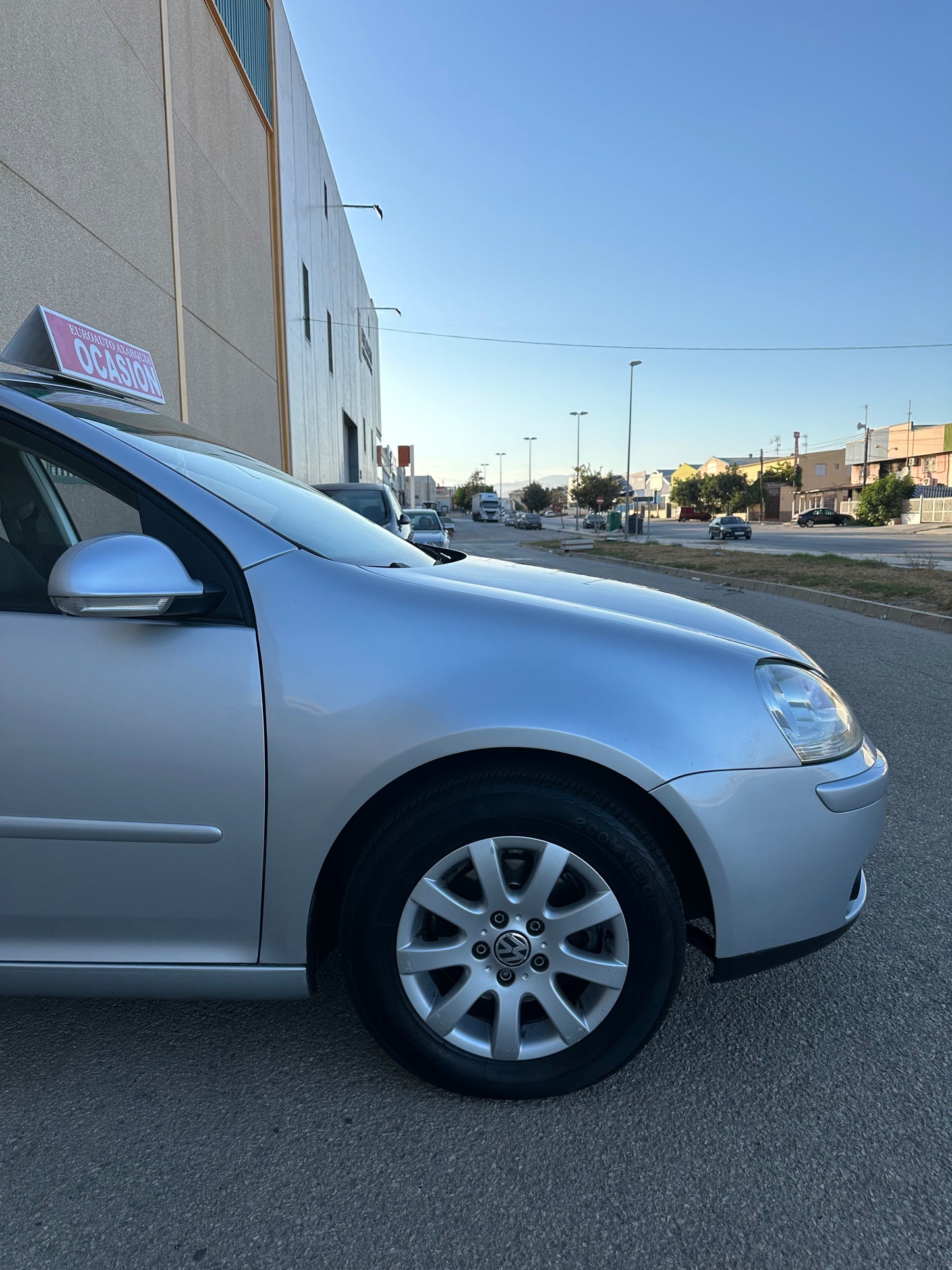 VOLKSWAGEN GOLF 1.9 TDI 105cv Bluemotion Highline