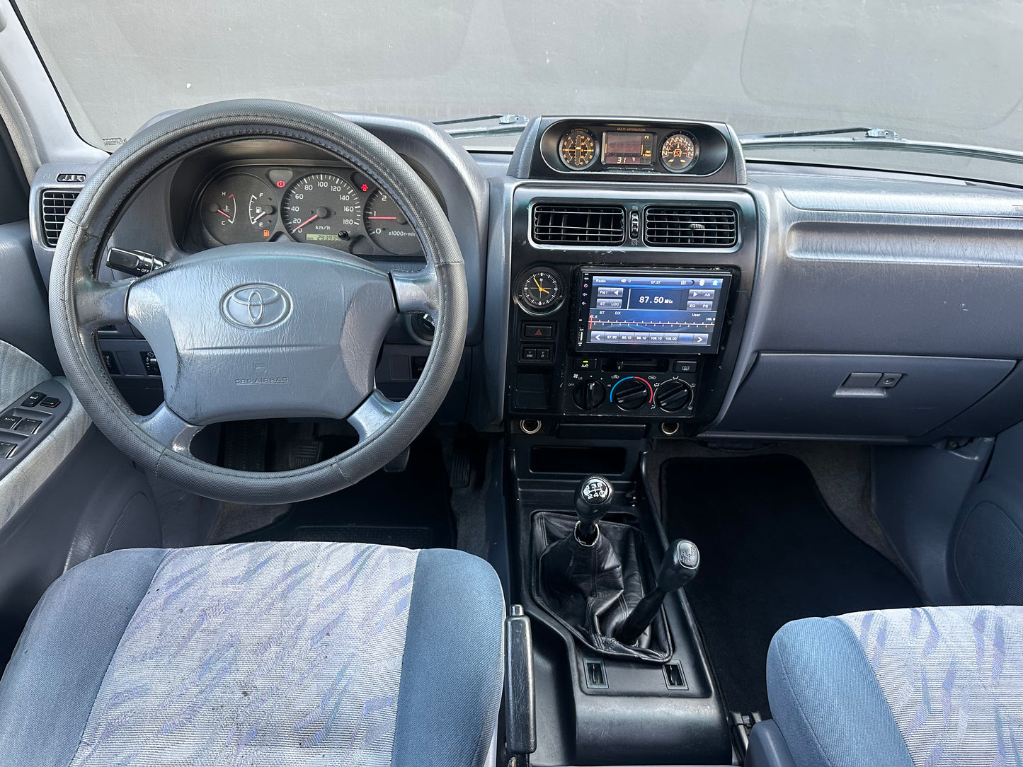 TOYOTA LAND CRUISER KZJ 95