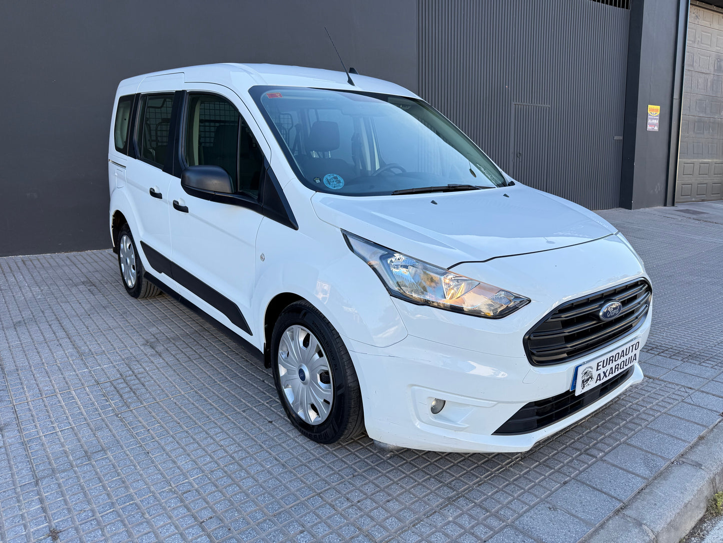 FORD TRANSIT CONNECT