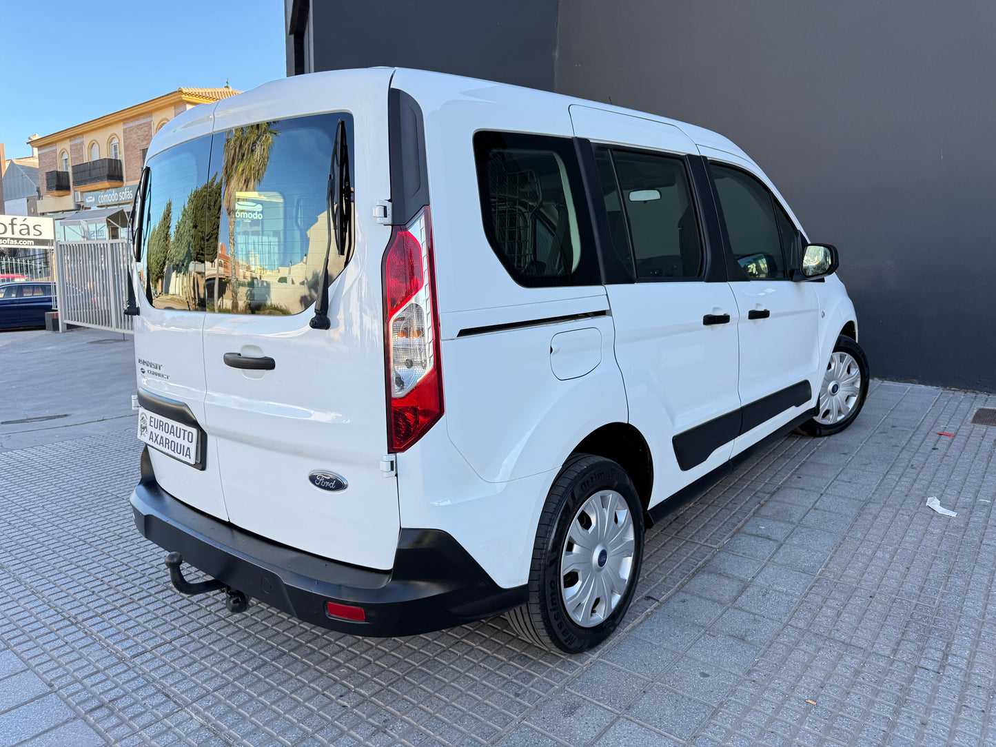 FORD TRANSIT CONNECT