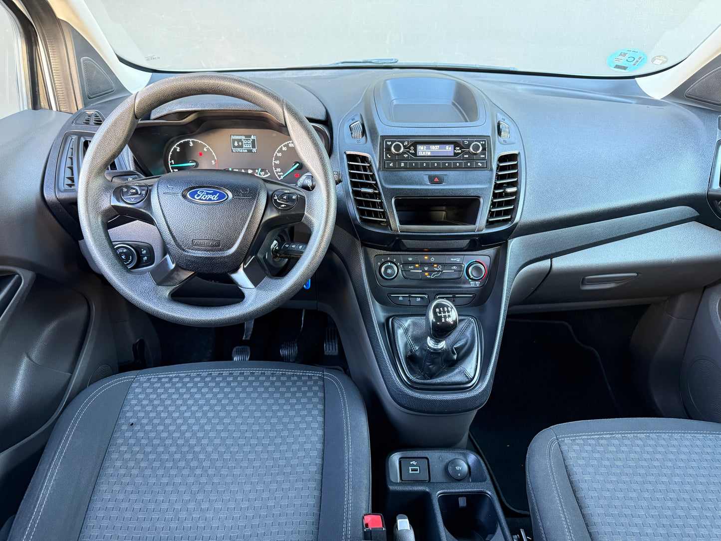 FORD TRANSIT CONNECT