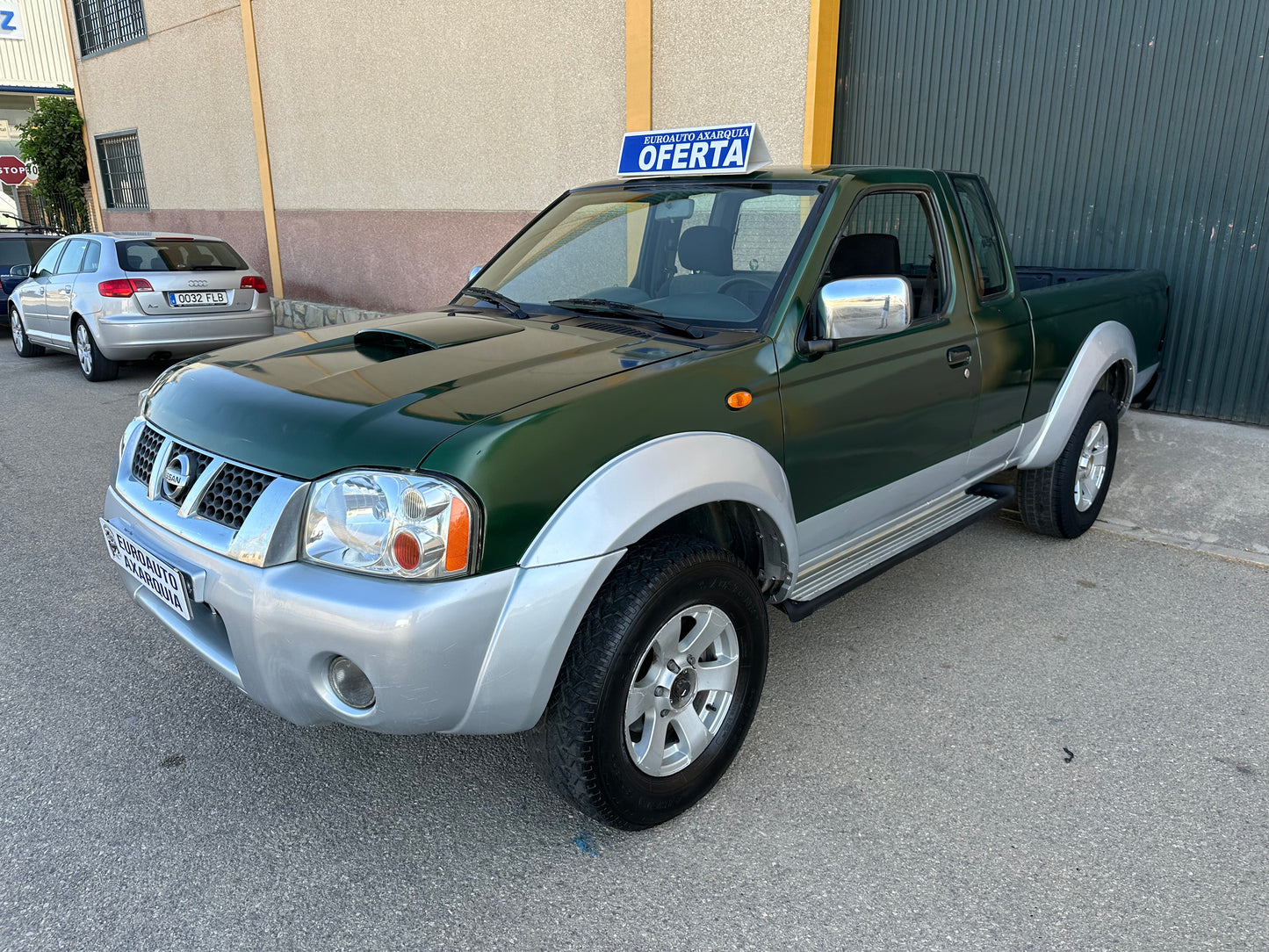 NISSAN Navara PICK-UP 2.5 TDI