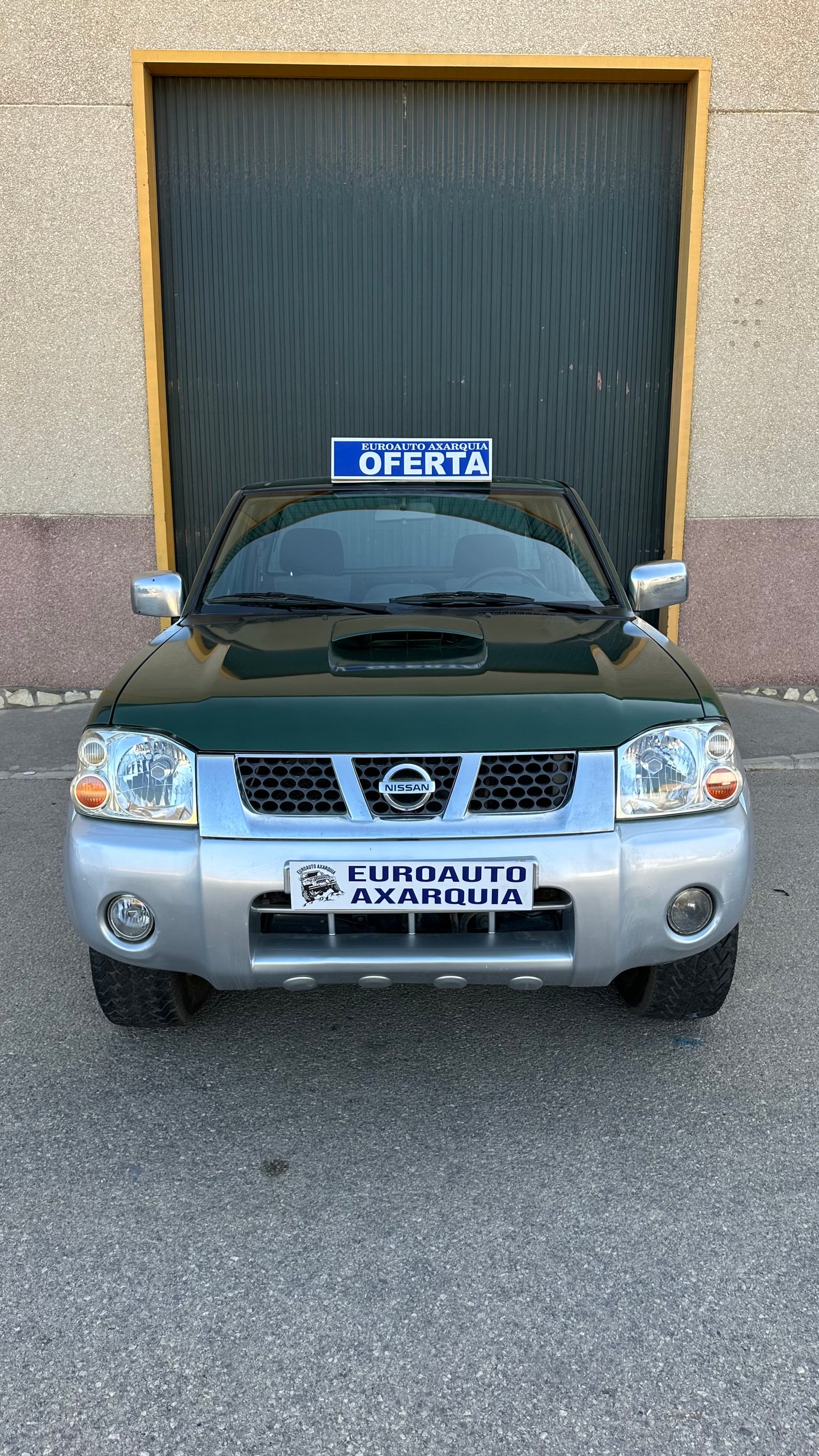 NISSAN Navara PICK-UP 2.5 TDI