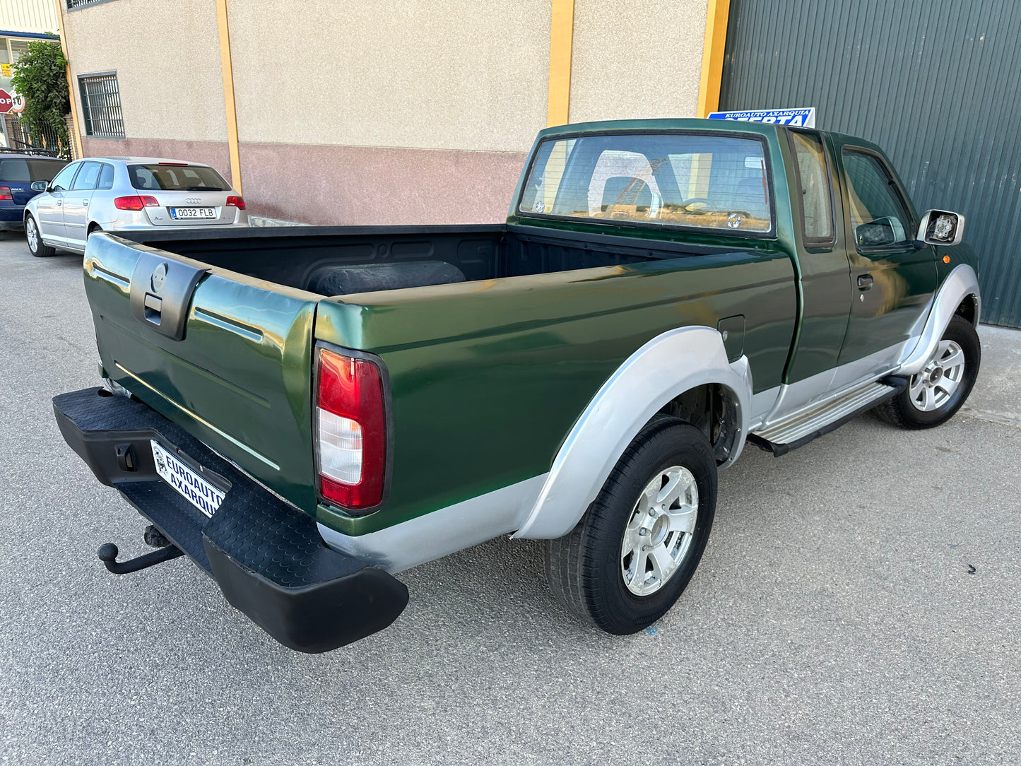 NISSAN Navara PICK-UP 2.5 TDI