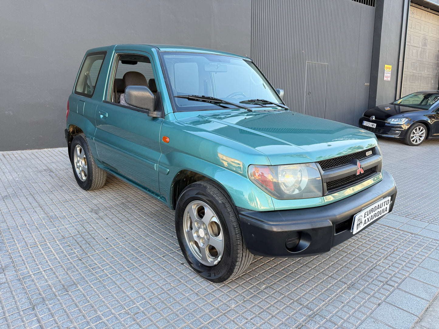 MITSUBISHI MONTERO IO 4X4
