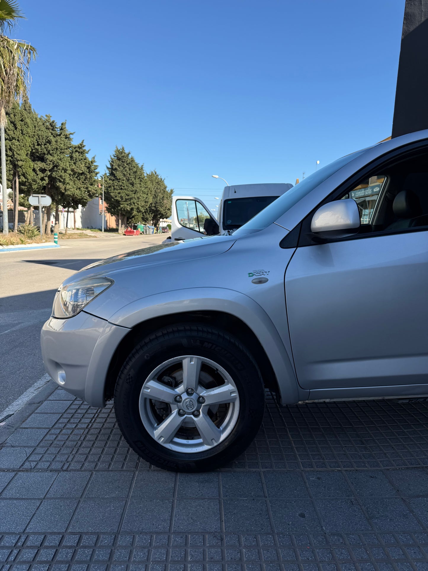 TOYOTA RAV4 4X4