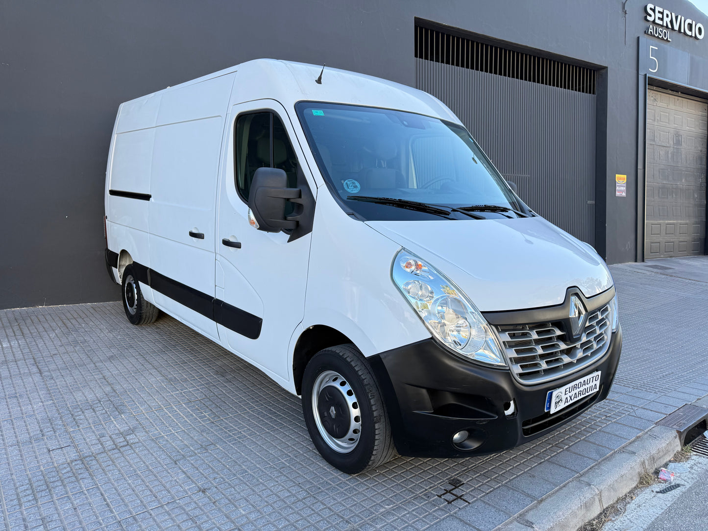 RENAULT MASTER L2H2