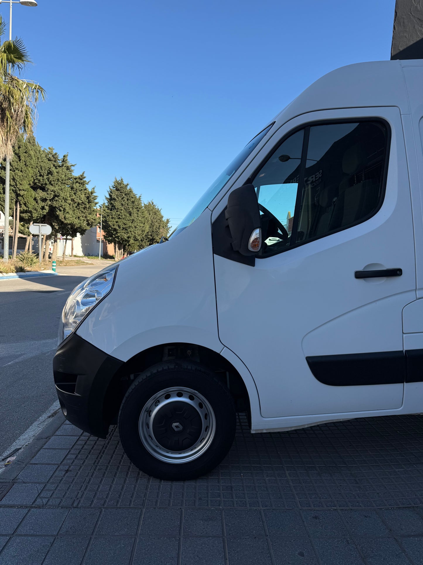 RENAULT MASTER L2H2