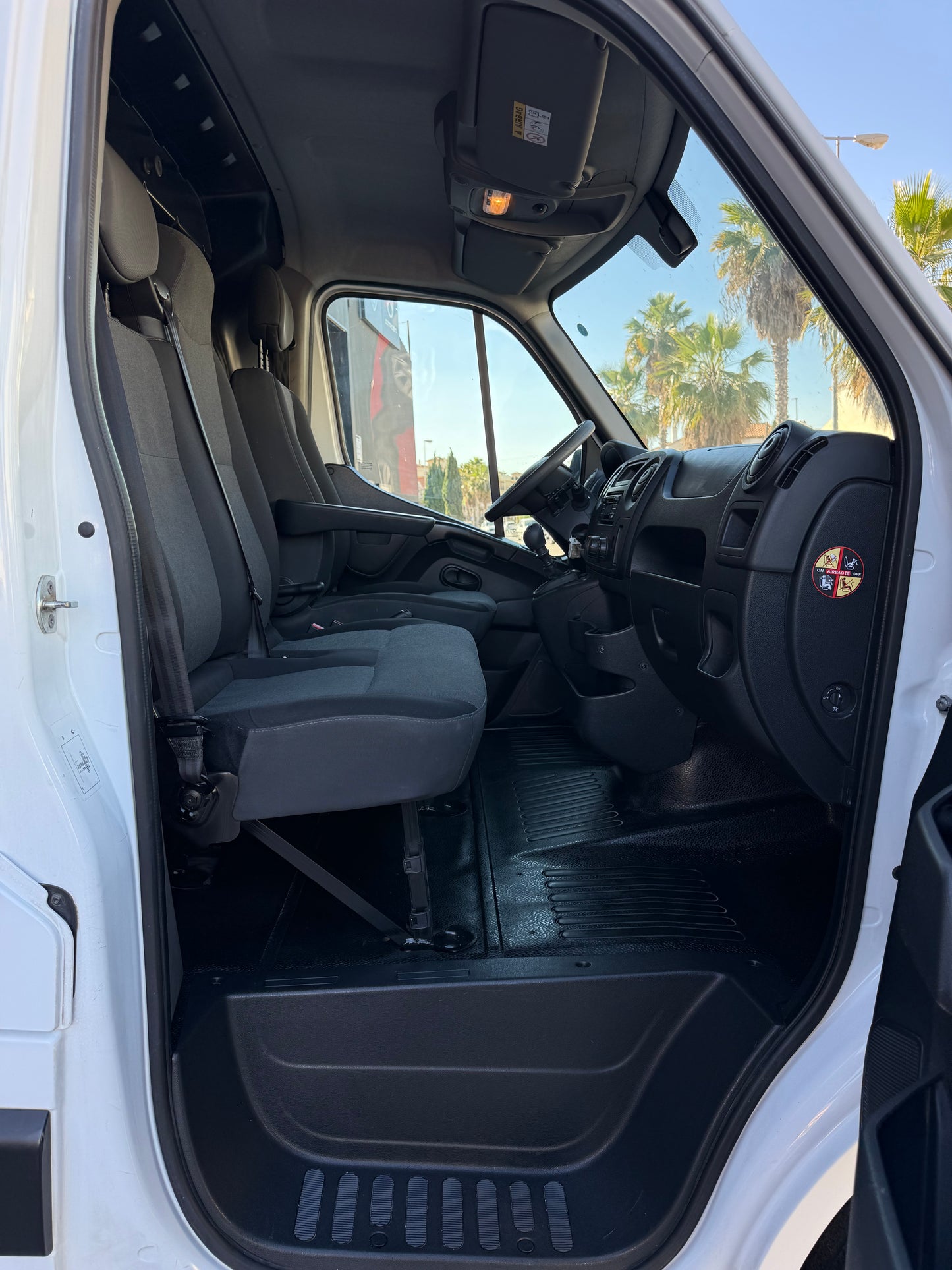 RENAULT MASTER L2H2