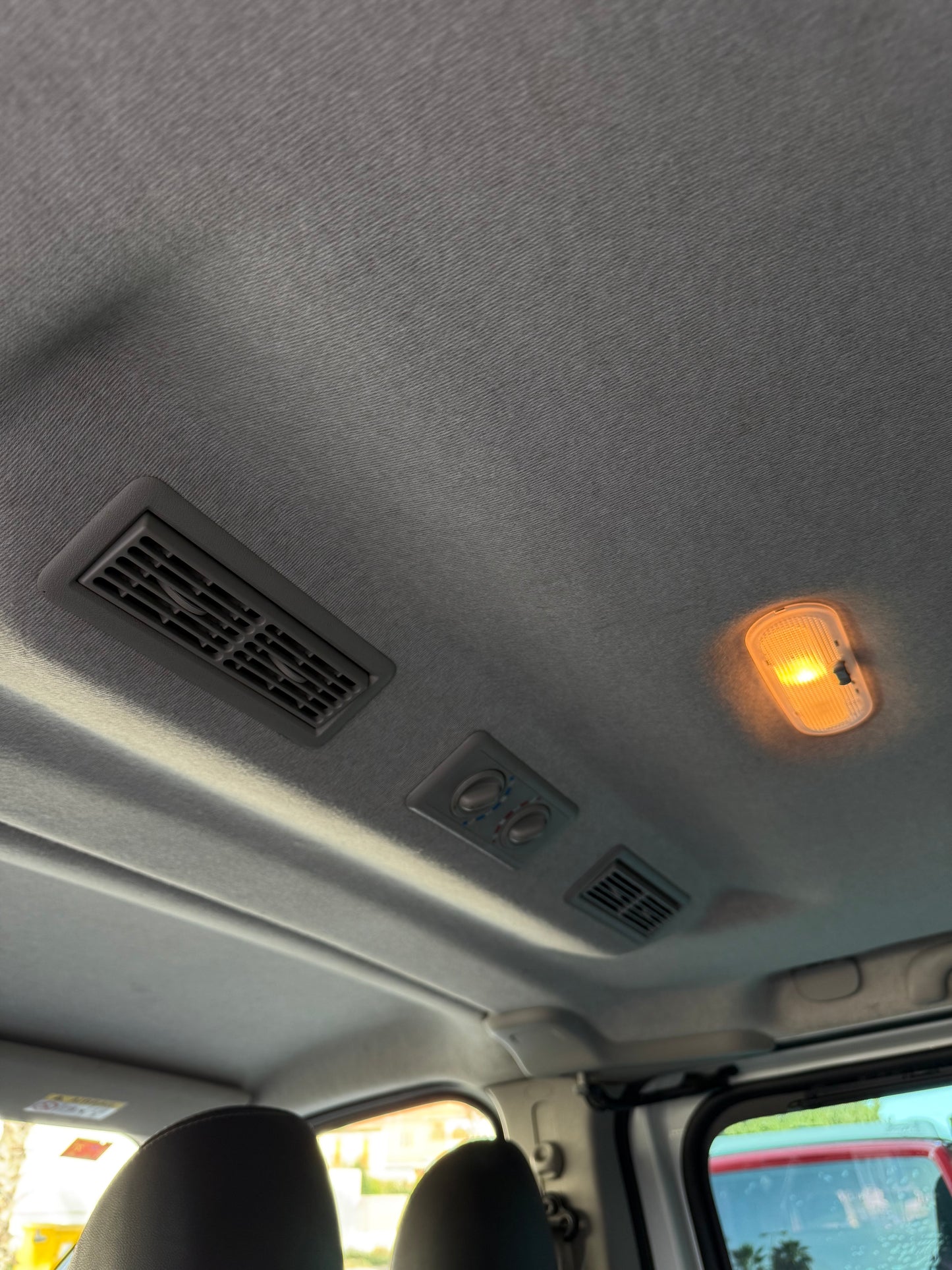 RENAULT TRAFIC 9 PLAZAS