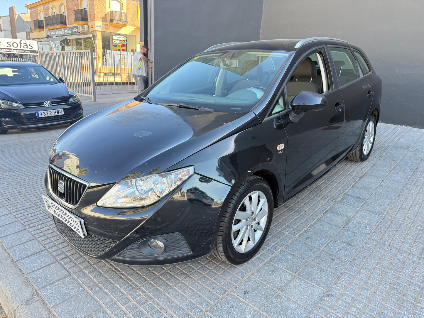 SEAT IBIZA