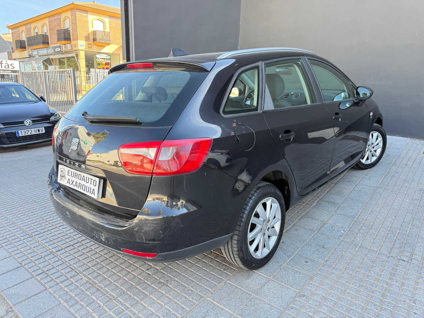 SEAT IBIZA