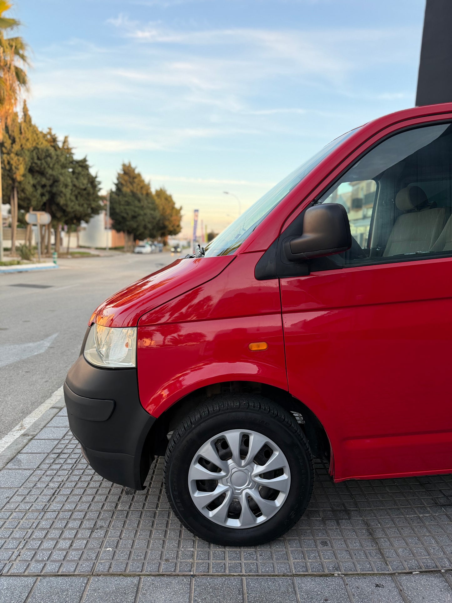 VOLKSWAGEN TRANSPORTER T5