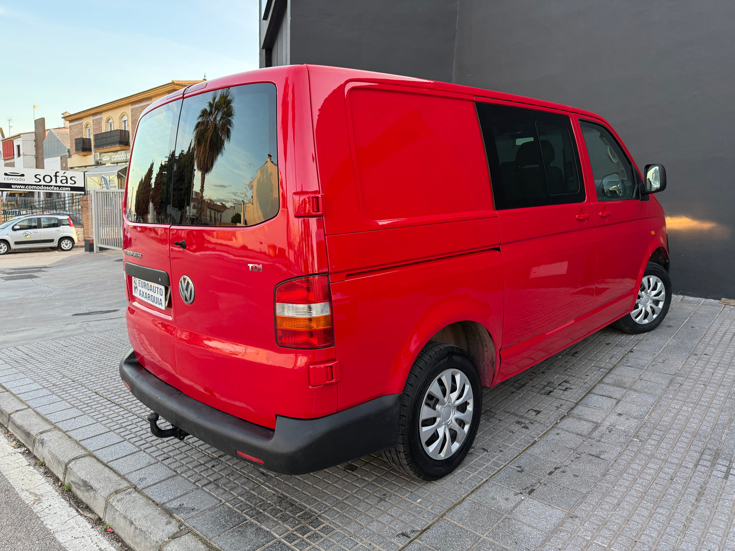 VOLKSWAGEN TRANSPORTER T5