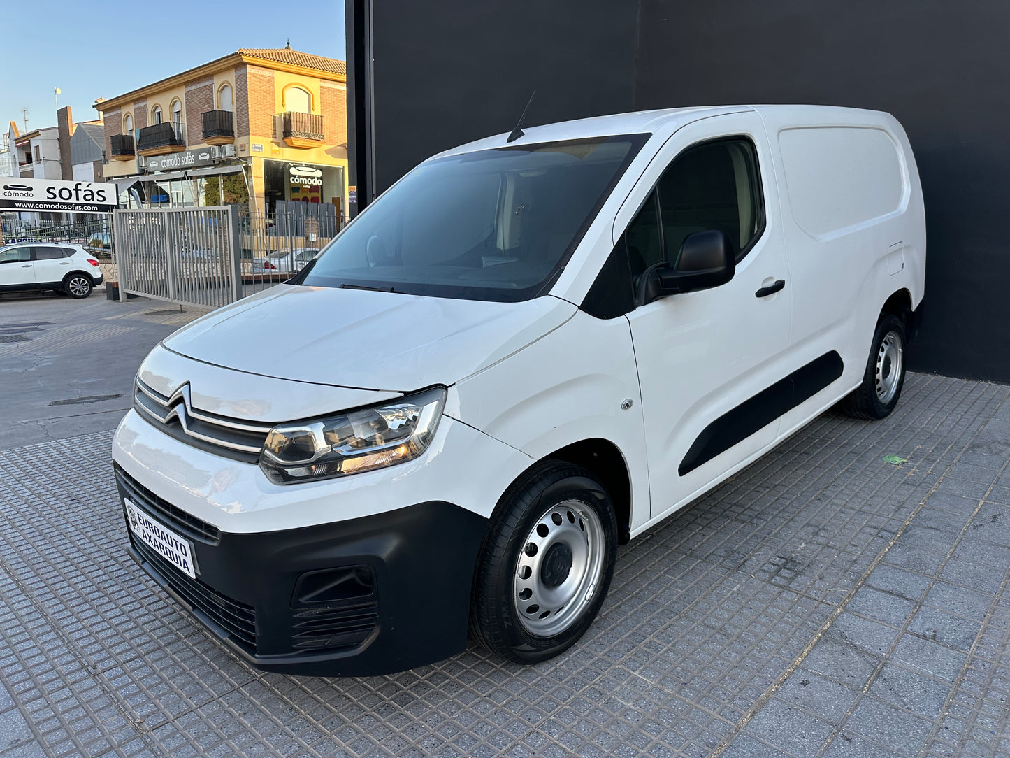 CITROEN BERLINGO CERRADA