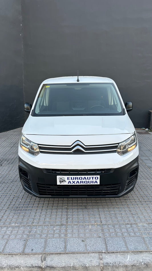 CITROEN BERLINGO CERRADA
