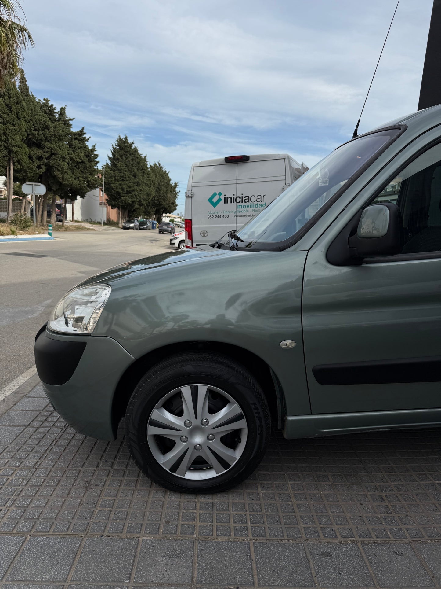 PEUGEOT PARTNER