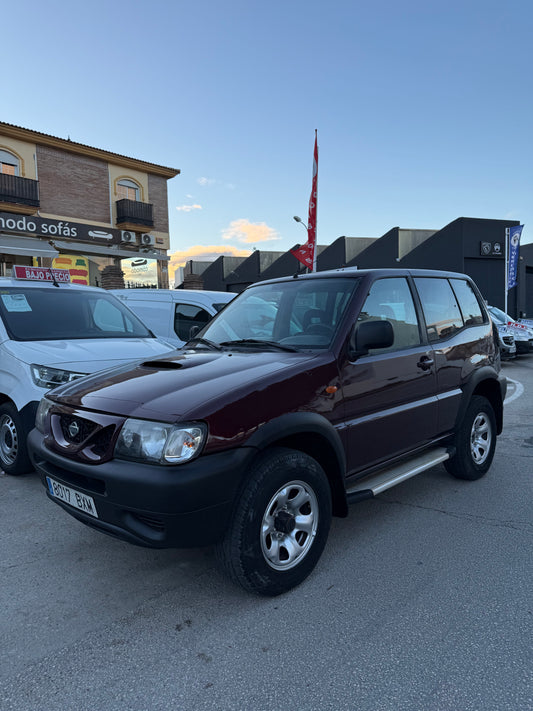 NISSAN TERRANO 2.7 TDI