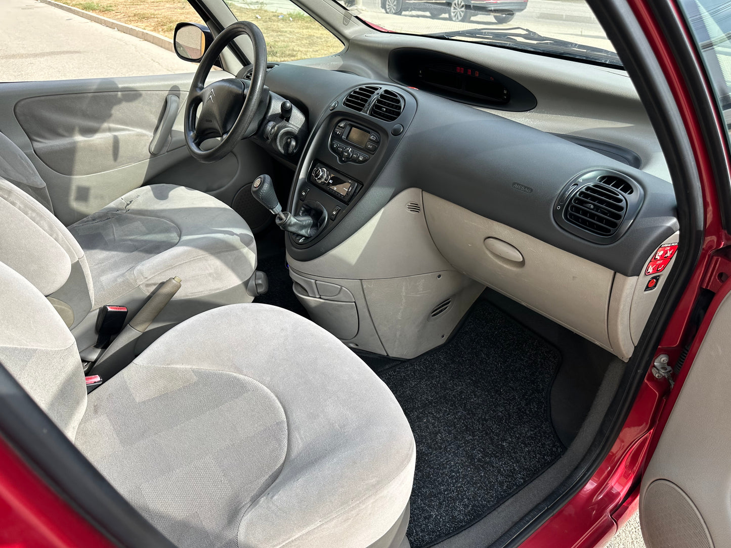 CITROËN XSARA PICASSO 1.6 HDI