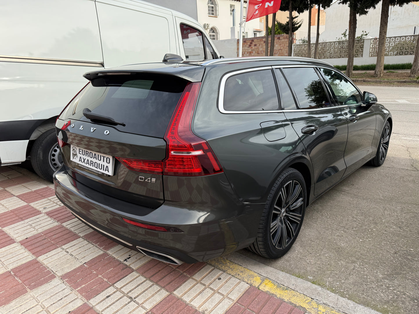 VOLVO V60 INSCRIPTION