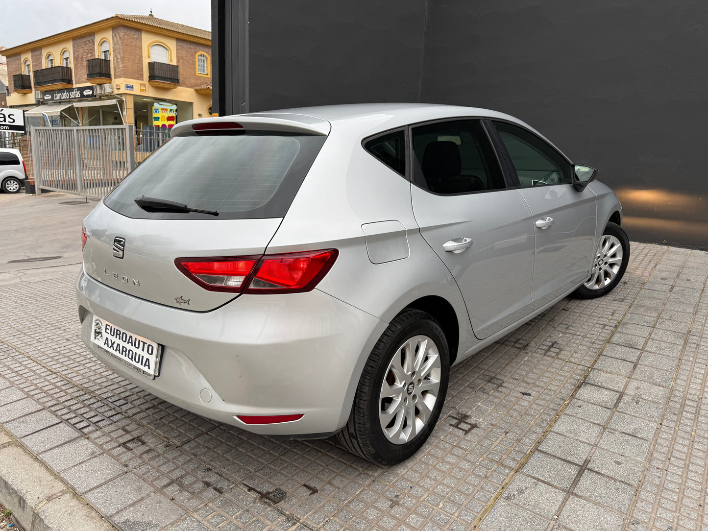 SEAT LEON 1.6 TDI