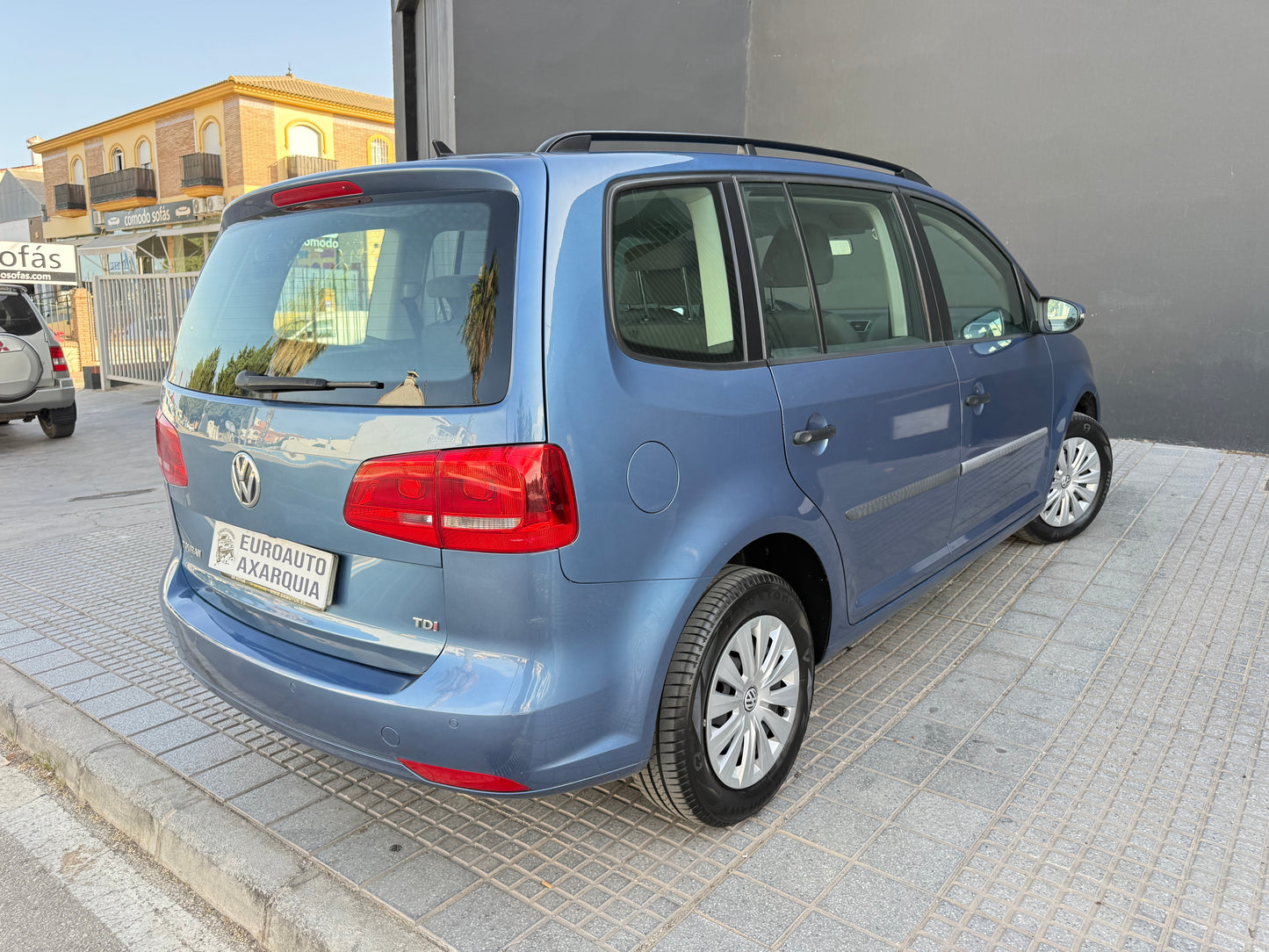 VOLKSWAGEN TOURAN 7 PLAZAS