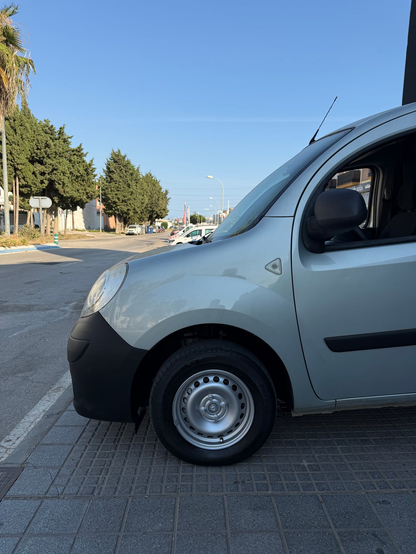 RENAULT KANGOO