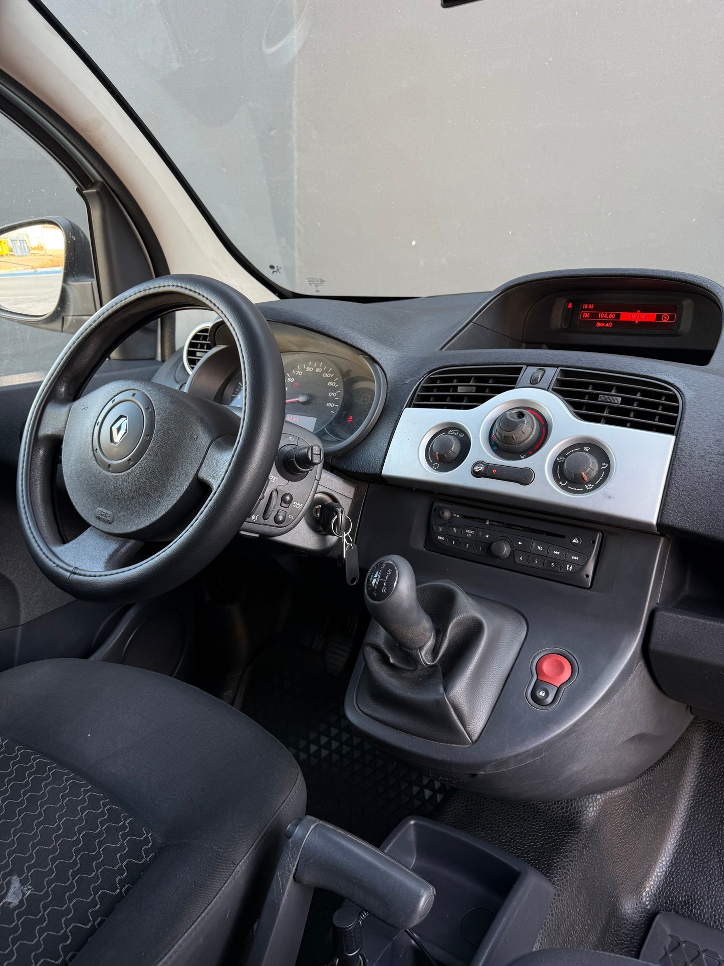 RENAULT KANGOO