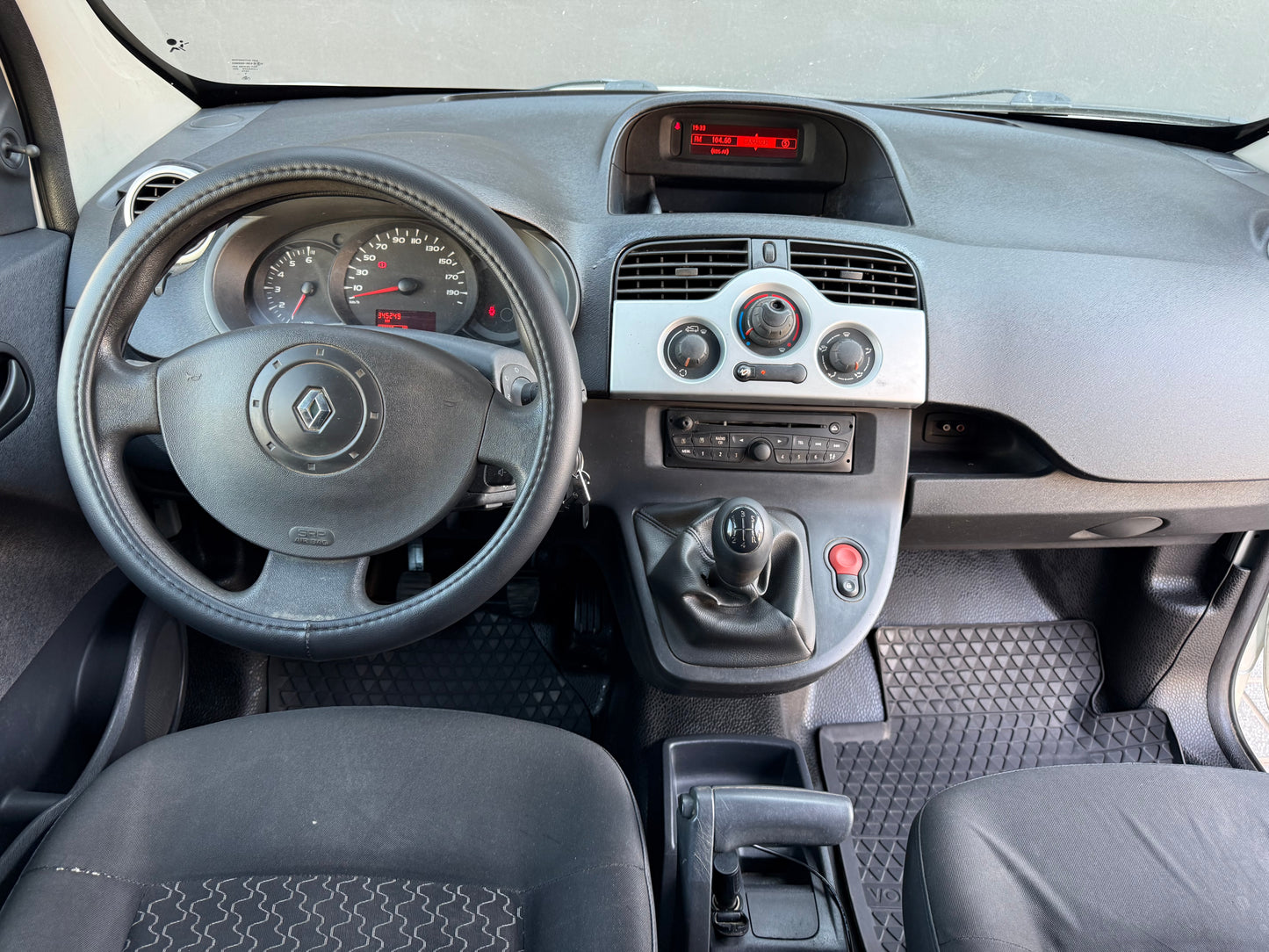 RENAULT KANGOO