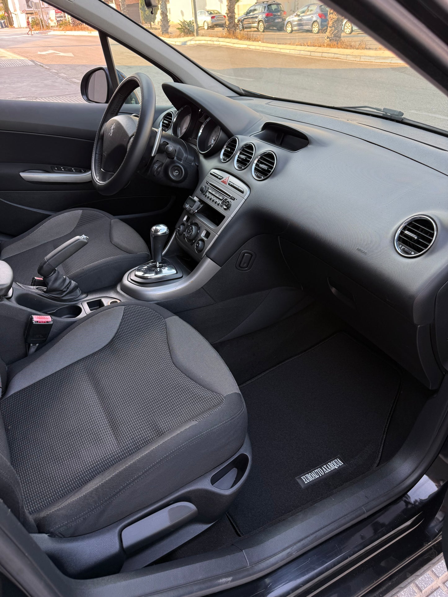 PEUGEOT 308 AUTOMATICO
