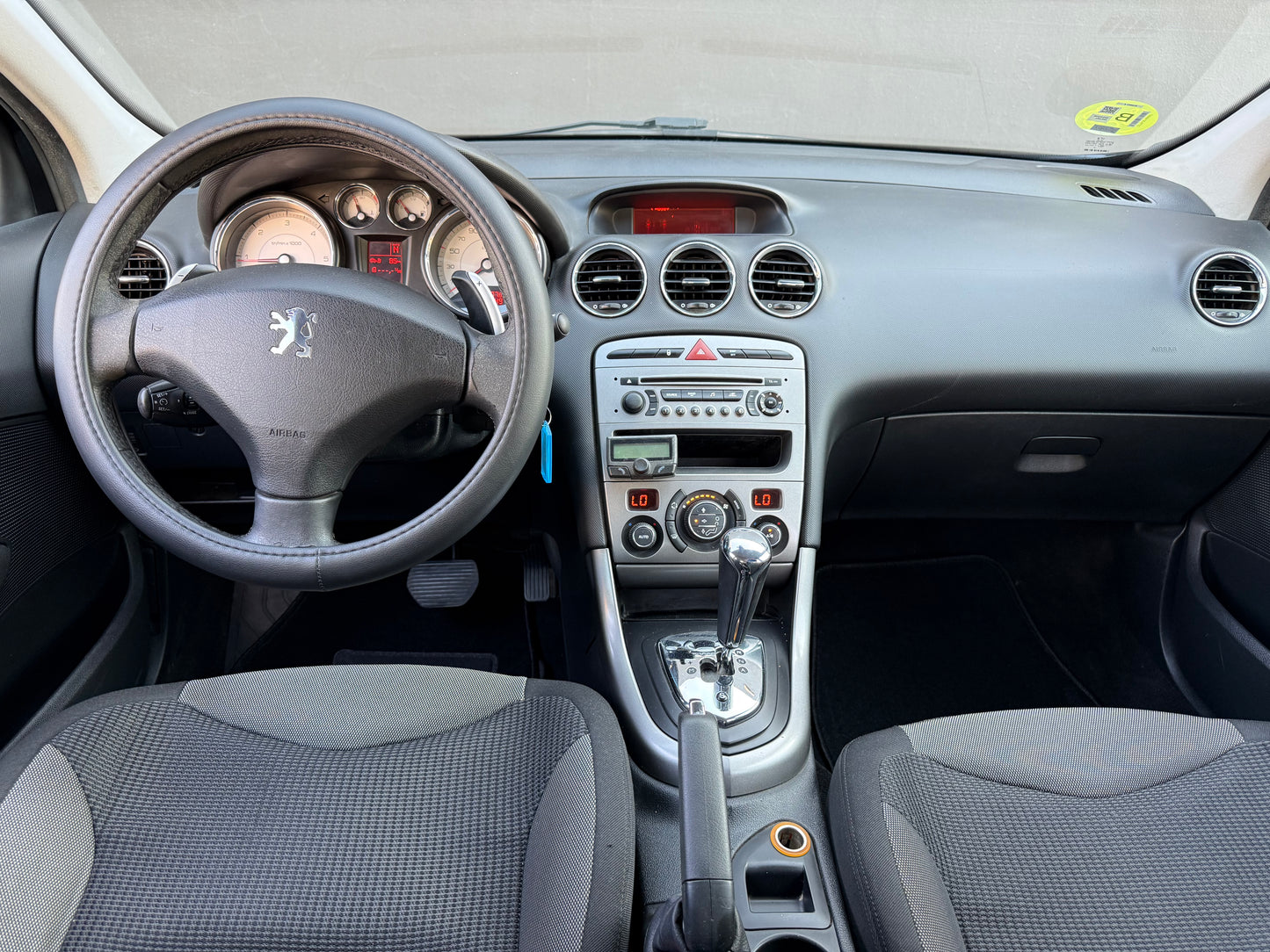 PEUGEOT 308 AUTOMATICO