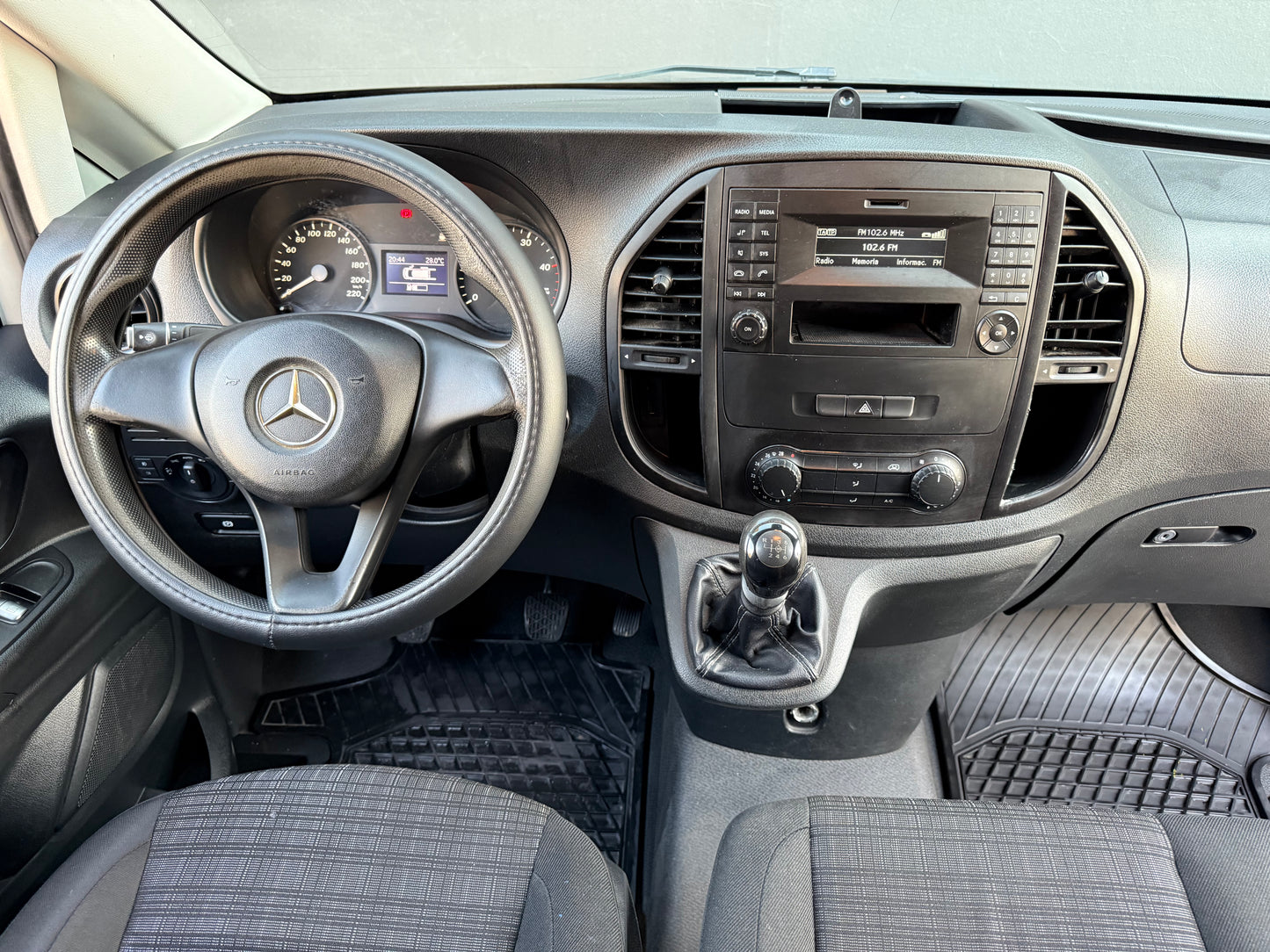 MERCEDES VITO 109 CDI