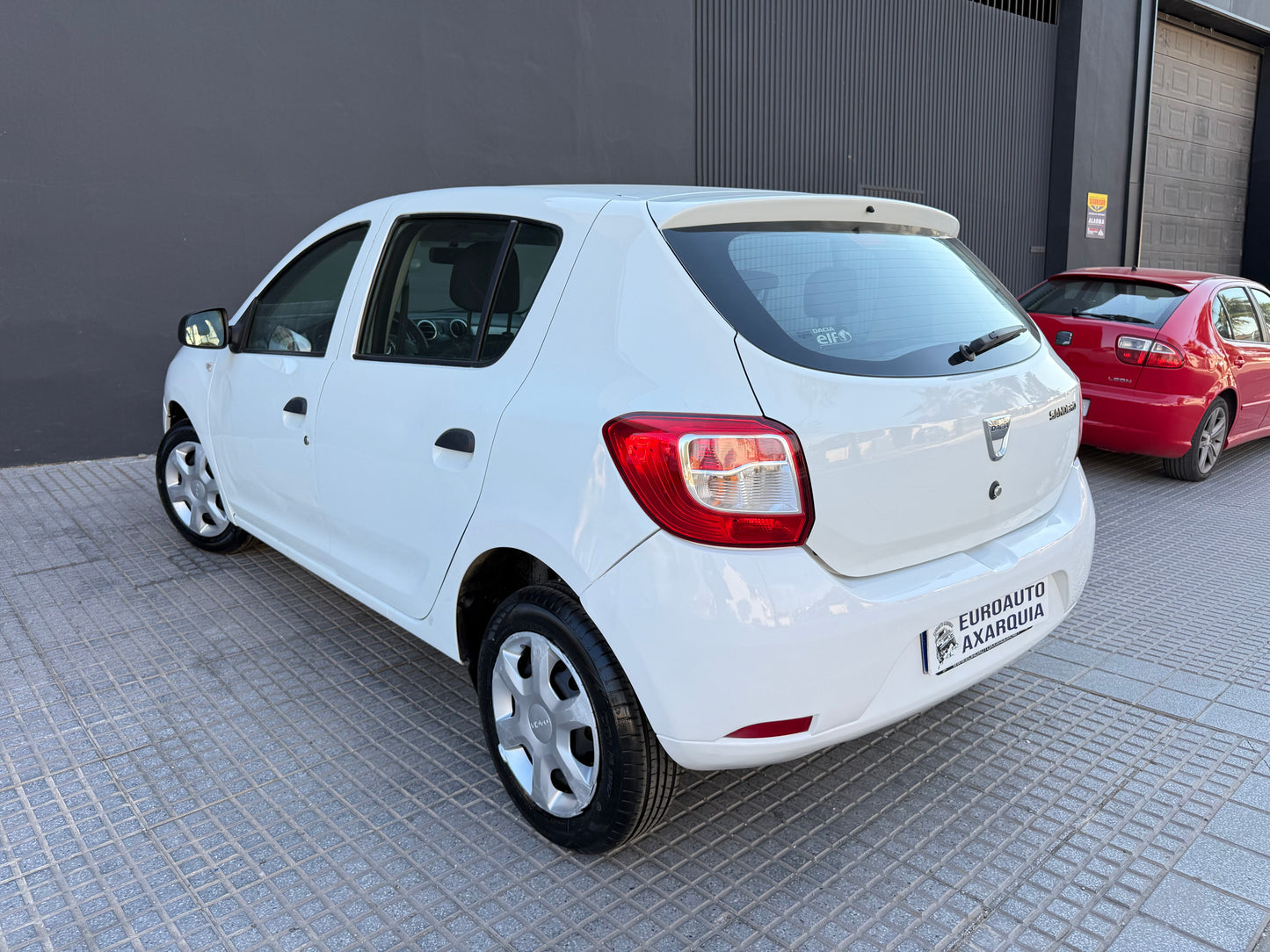 DACIA SANDERO