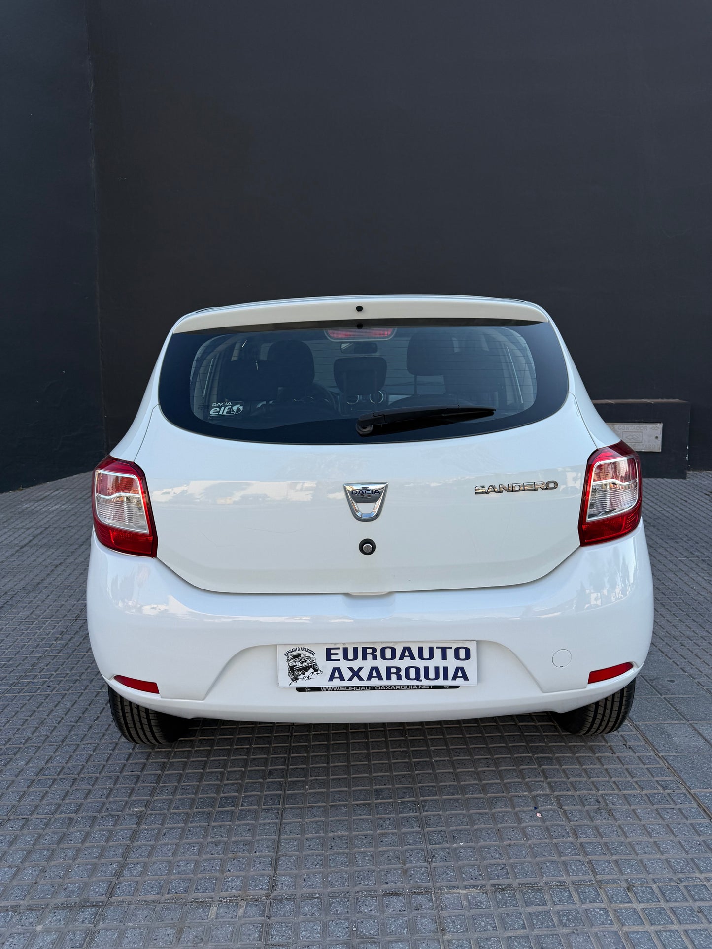 DACIA SANDERO