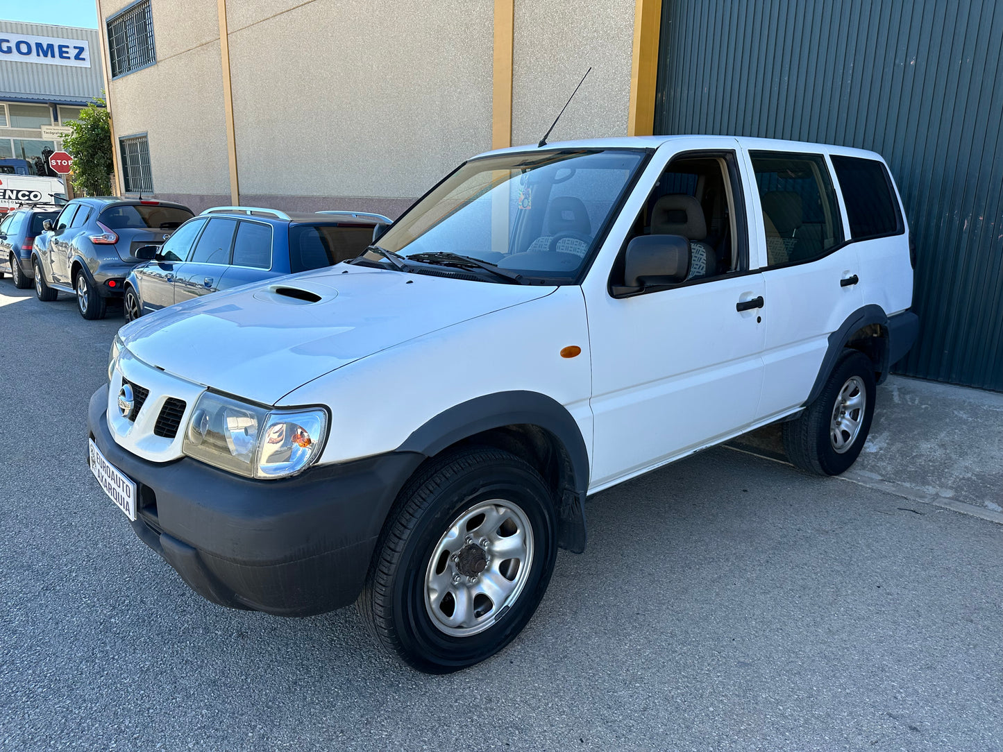 NISSAN TERRANO II 2.7 TDI