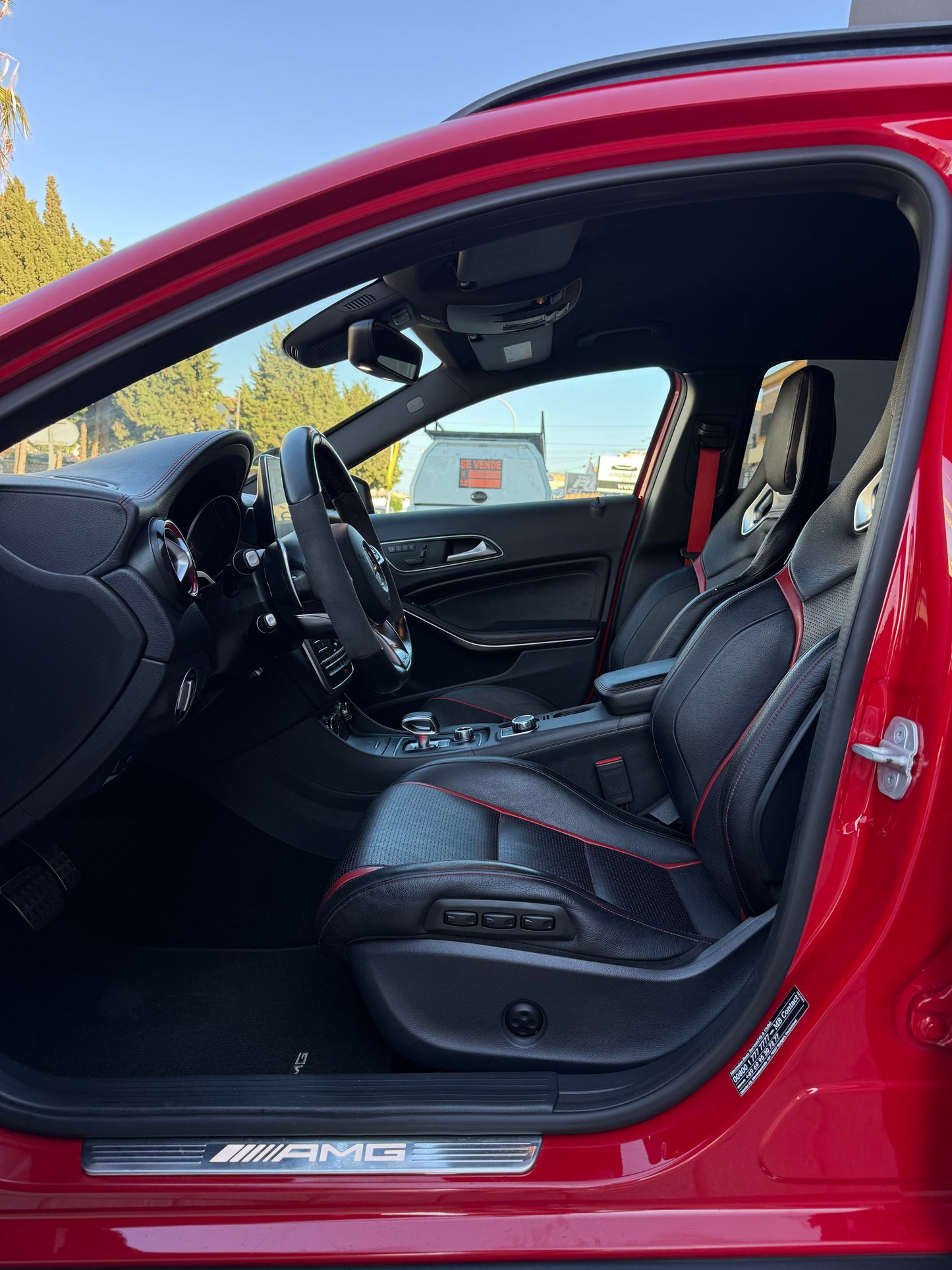MERCEDES GLA 45 AMG