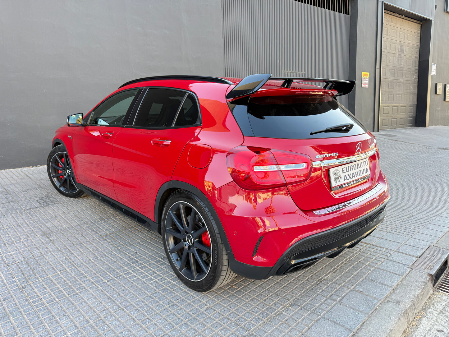 MERCEDES GLA 45 AMG