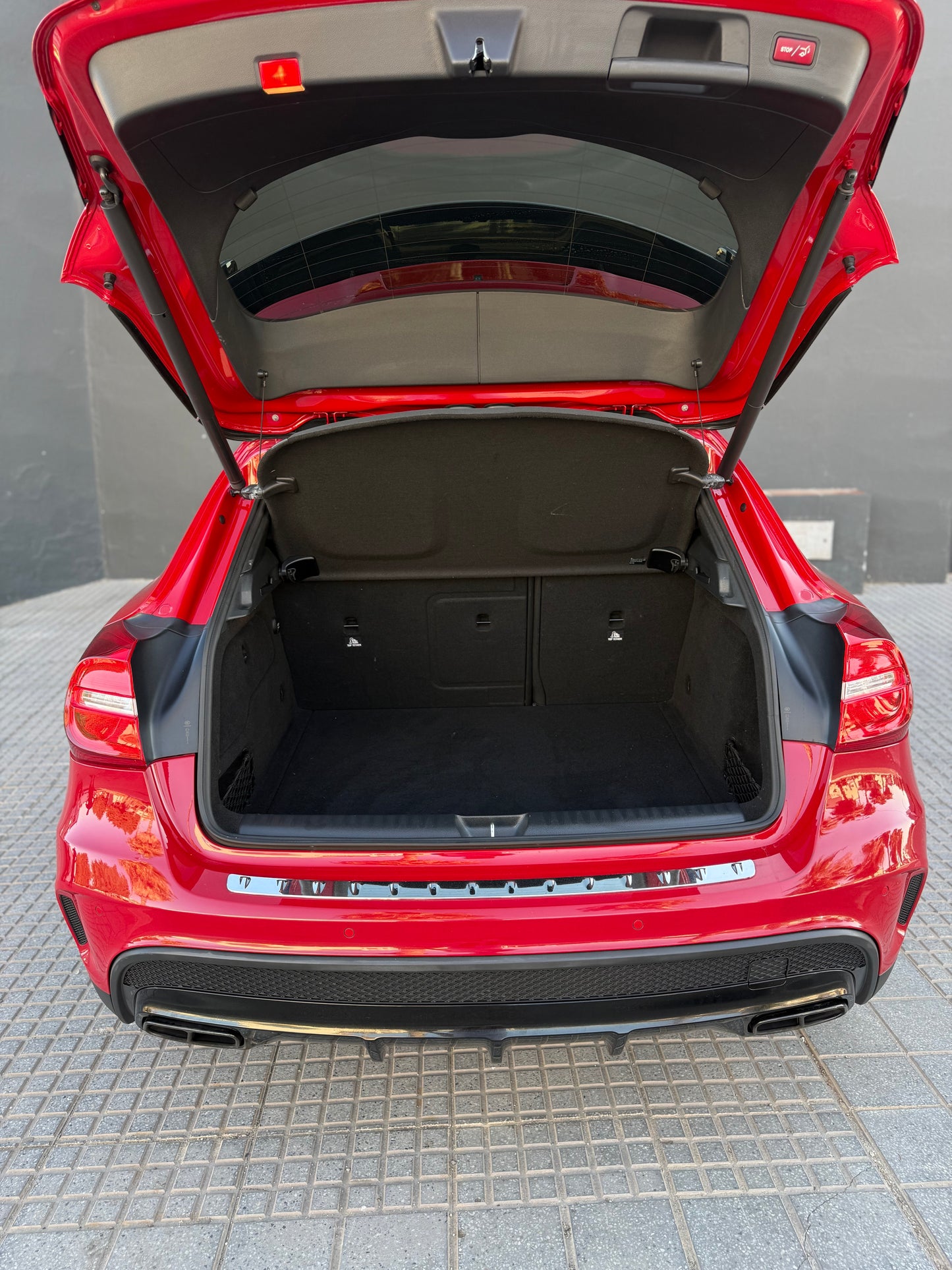 MERCEDES GLA 45 AMG