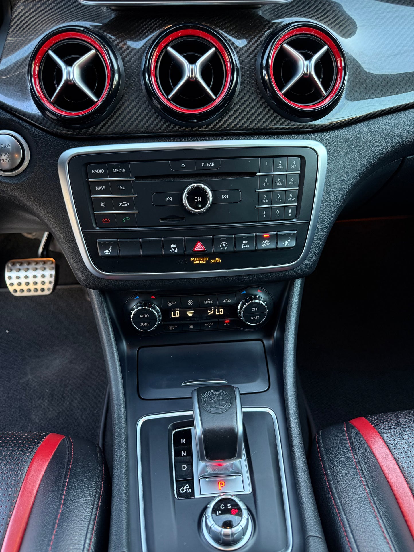 MERCEDES GLA 45 AMG
