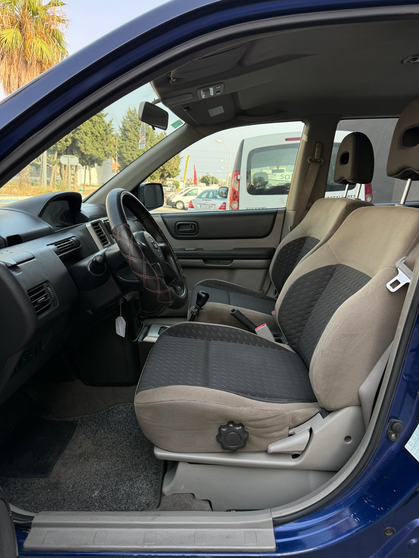 NISSAN X-TRAIL 4X4