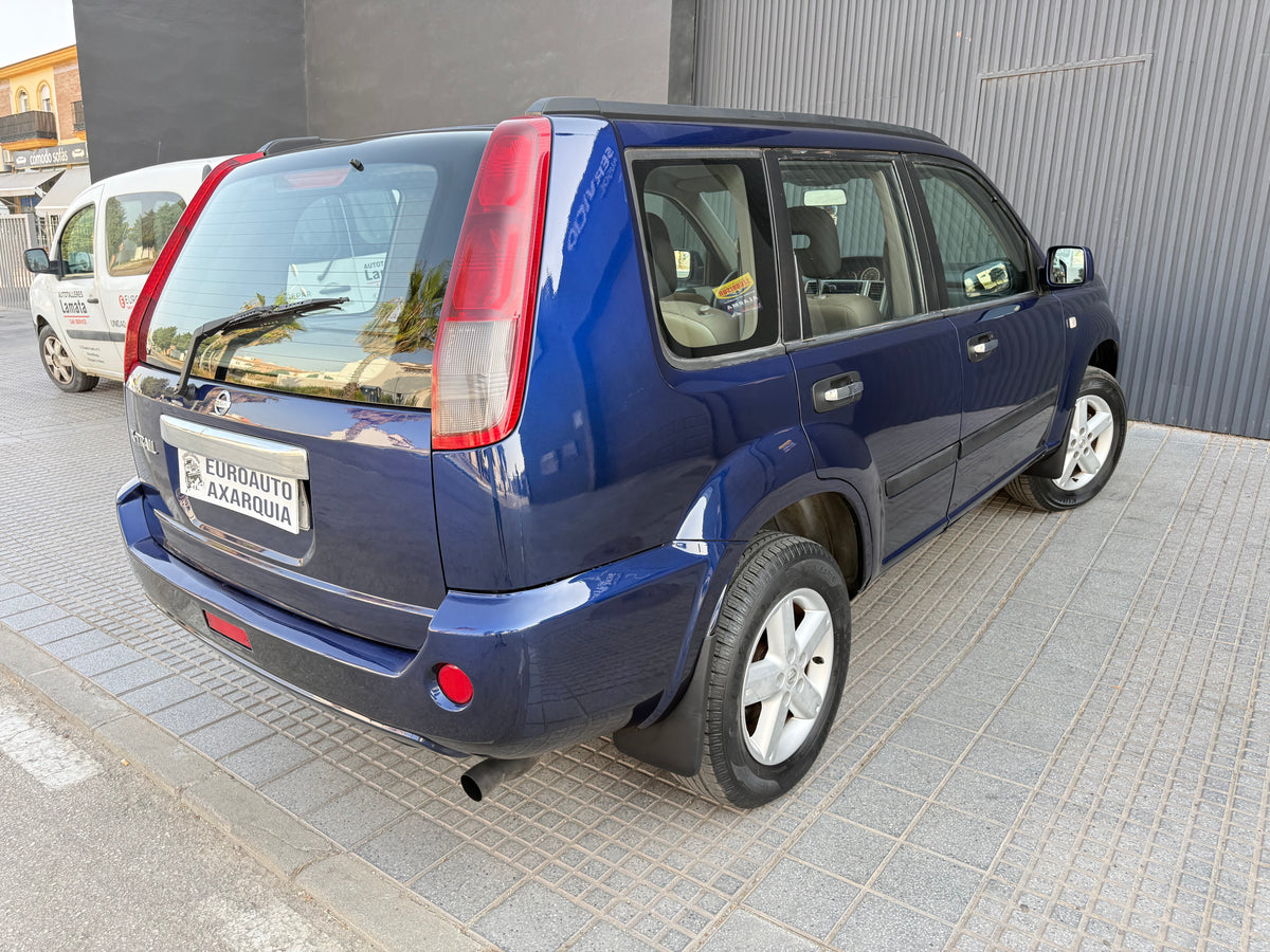 NISSAN X-TRAIL 4X4