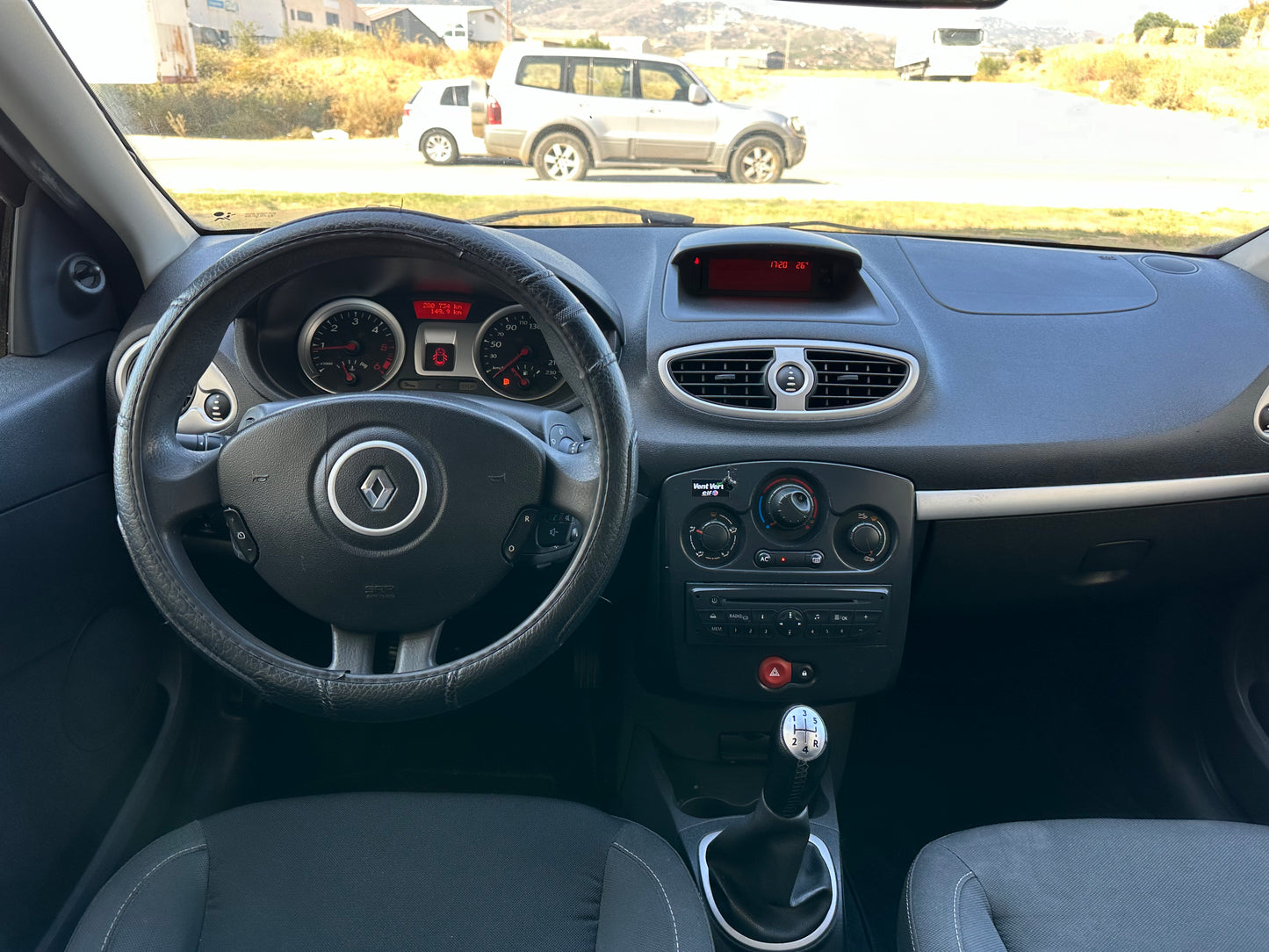 RENAULT - CLIO GRAND TOUR 20 ANIV. 1.5DCI 85CV ECO2