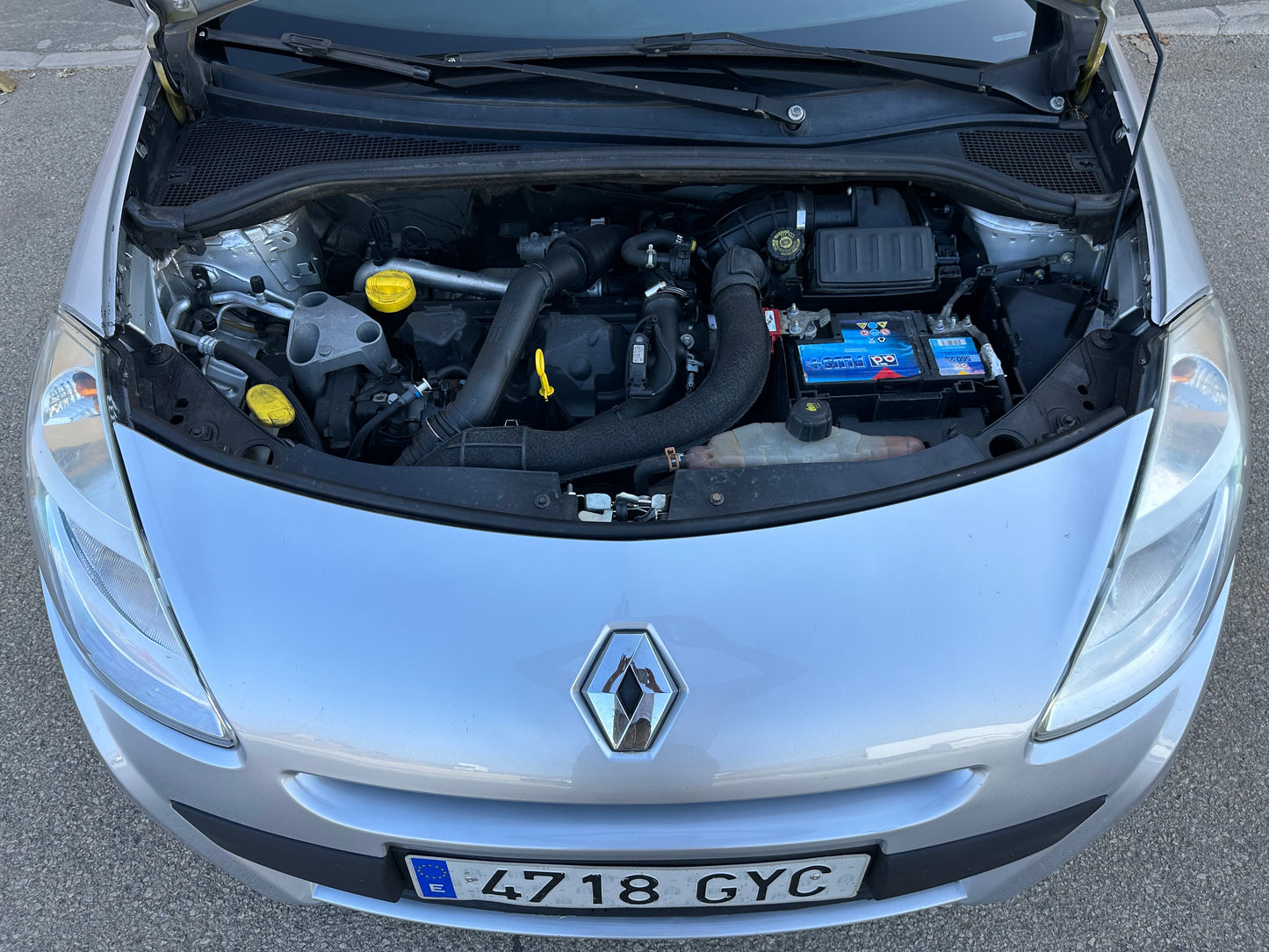 RENAULT - CLIO GRAND TOUR 20 ANIV. 1.5DCI 85CV ECO2