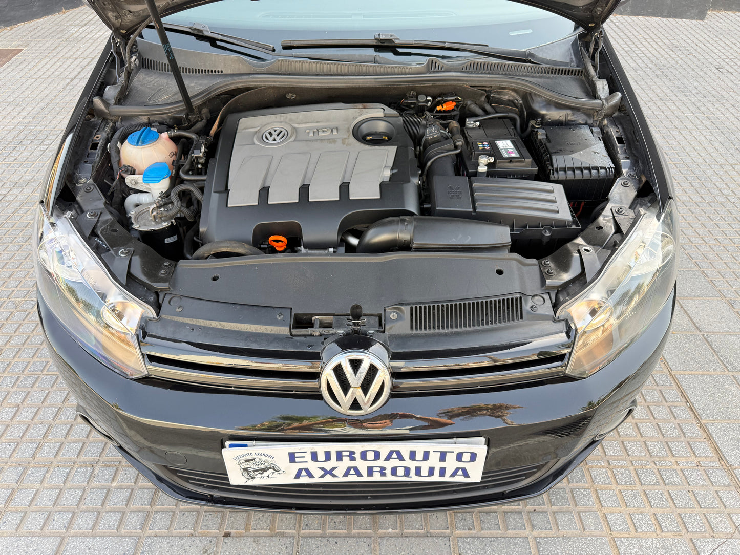 VOLKSWAGEN GOLF 6