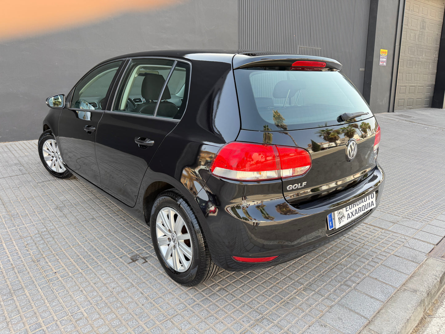 VOLKSWAGEN GOLF 6