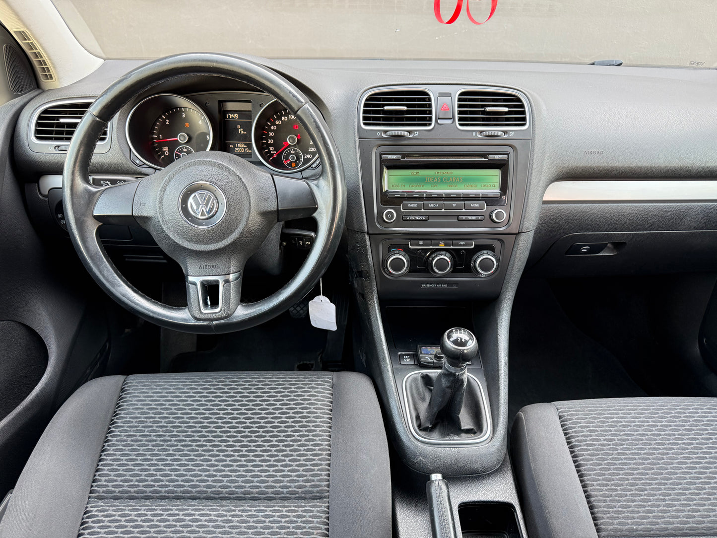 VOLKSWAGEN GOLF 6