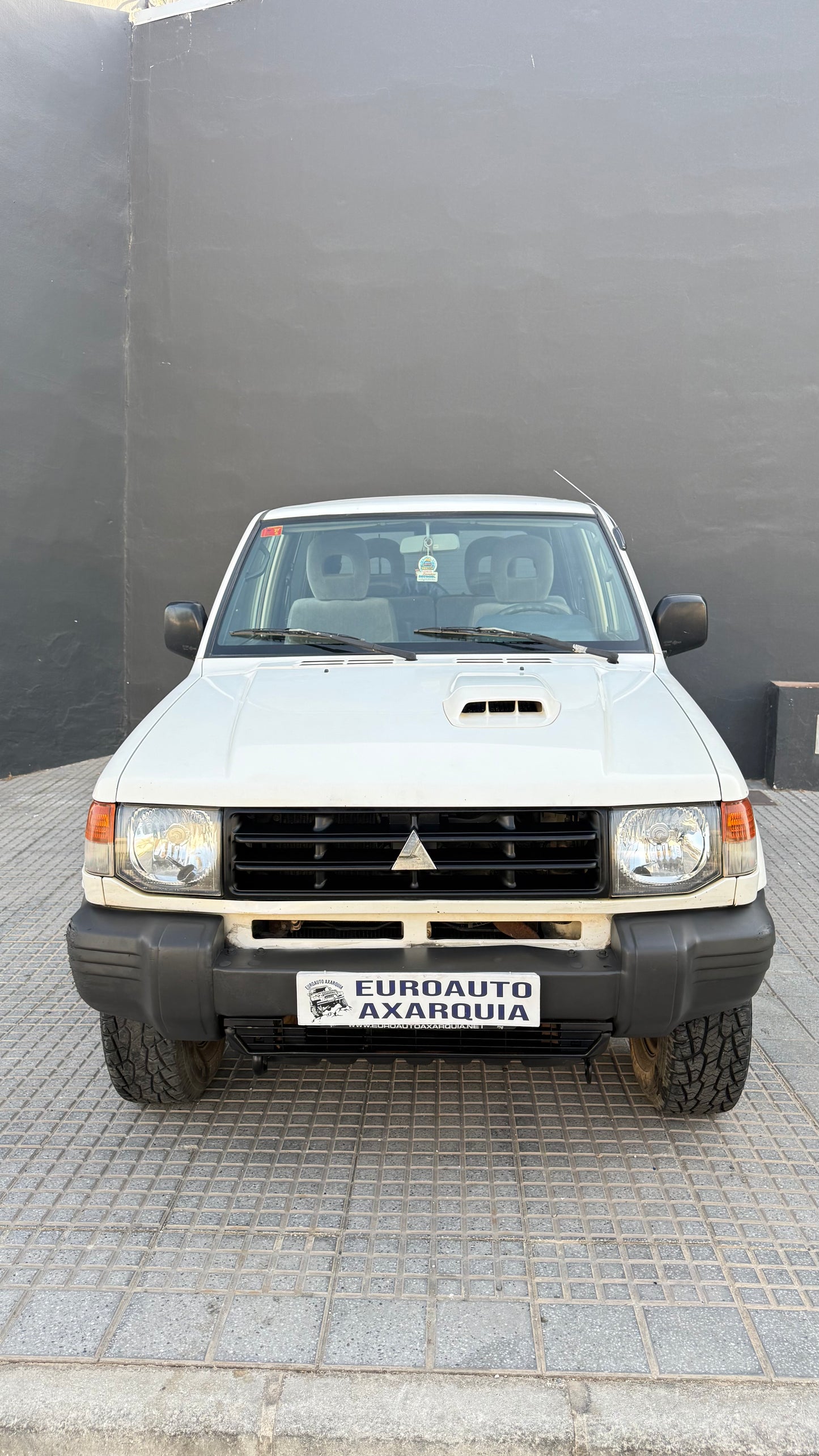 MITSUBISHI MONTERO GALLOPÈR