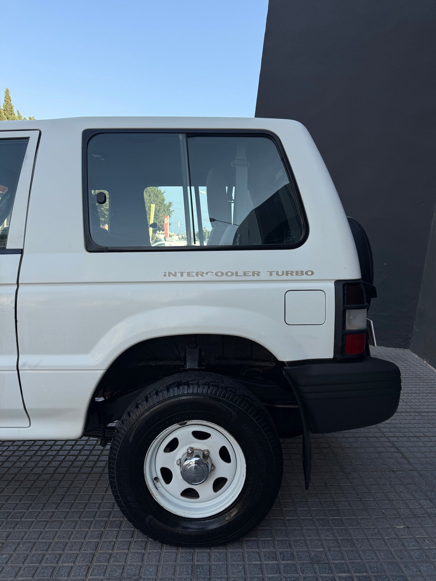 MITSUBISHI MONTERO GALLOPÈR