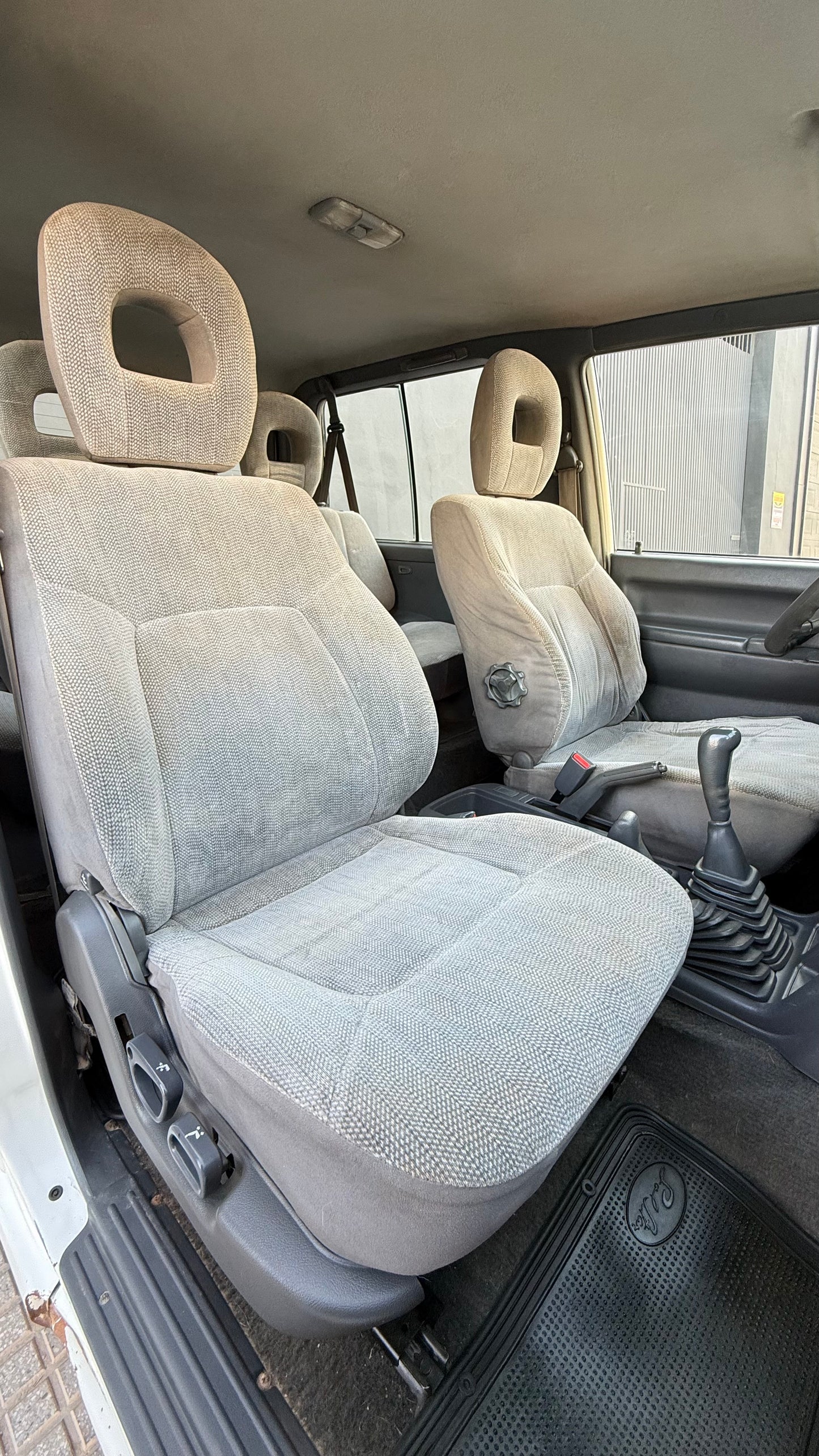 MITSUBISHI MONTERO GALLOPÈR