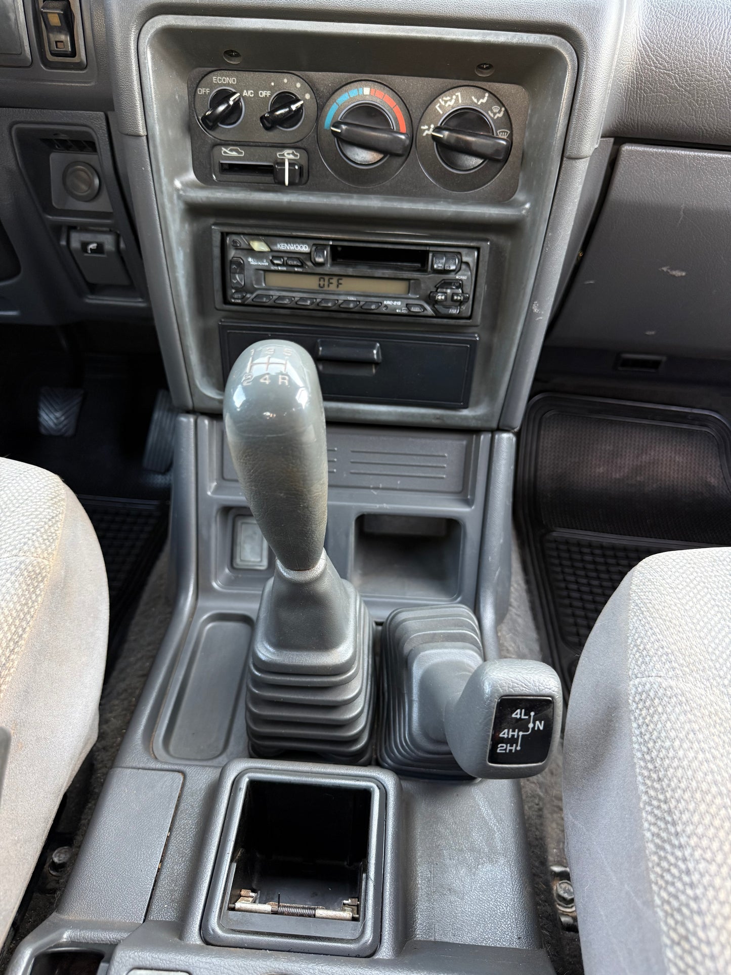 MITSUBISHI MONTERO GALLOPÈR